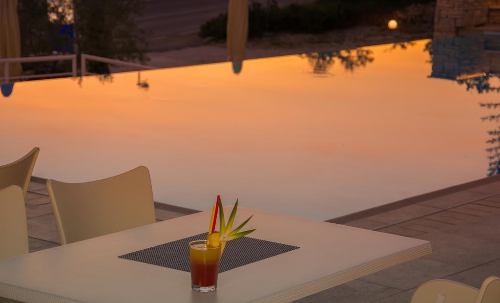 Aparthotel Adeo Porec Esterno foto